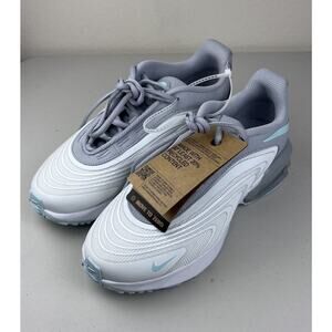 Nike Air Max Women’s Running Shoes Gray White Aqua NWT Size 7.5 Sustainable